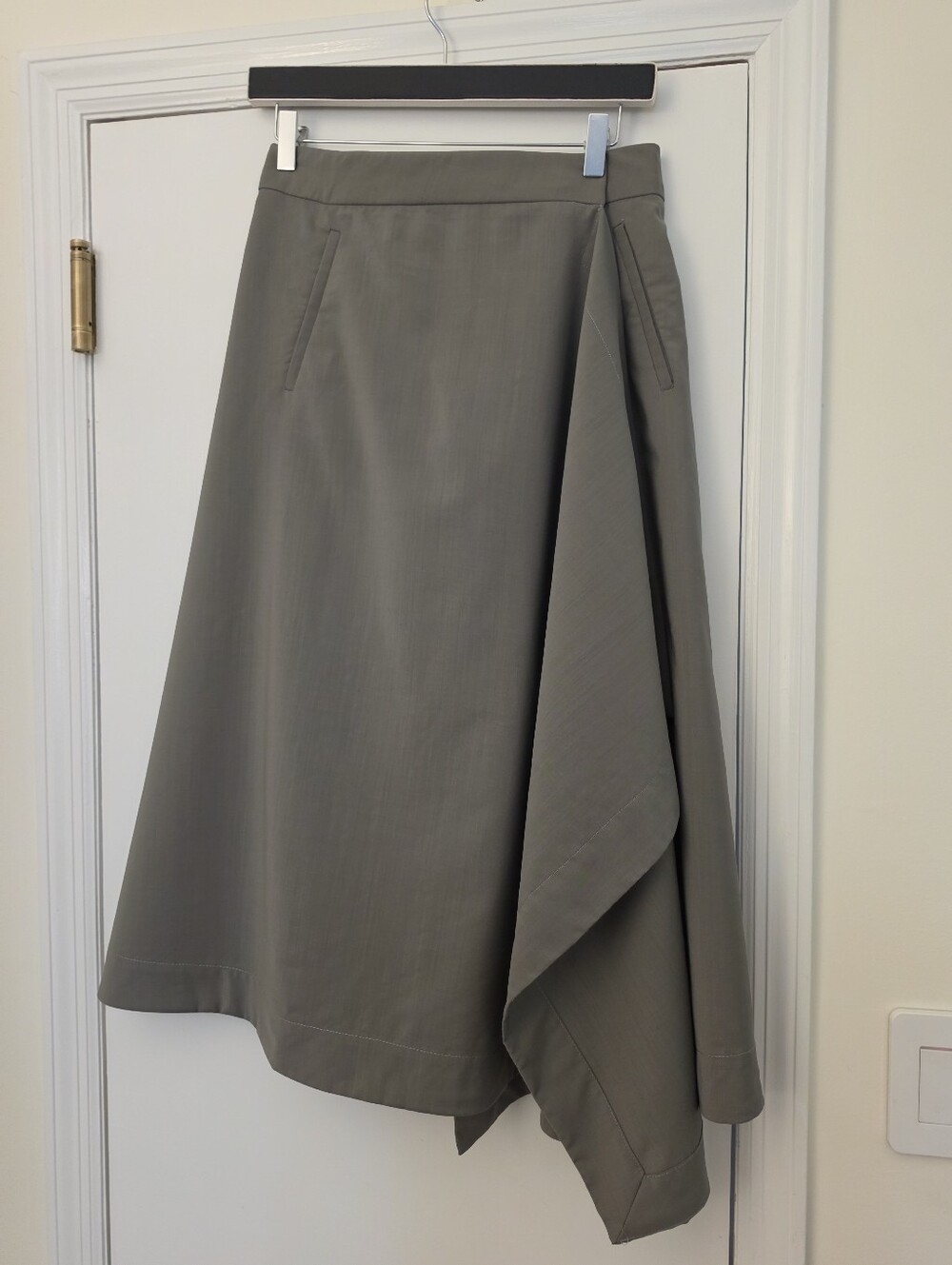 🩶 Zara Asymmetric 100% Wool  Midi Skirt ZW Collection 🩶 - Picture 6 of 8